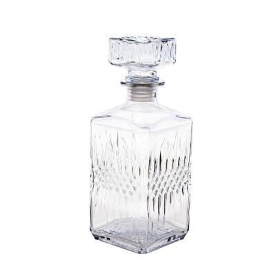 Carafe à Whisky 'Décanteur de Gentleman' - Élégance et raffinement pour vos dégustations